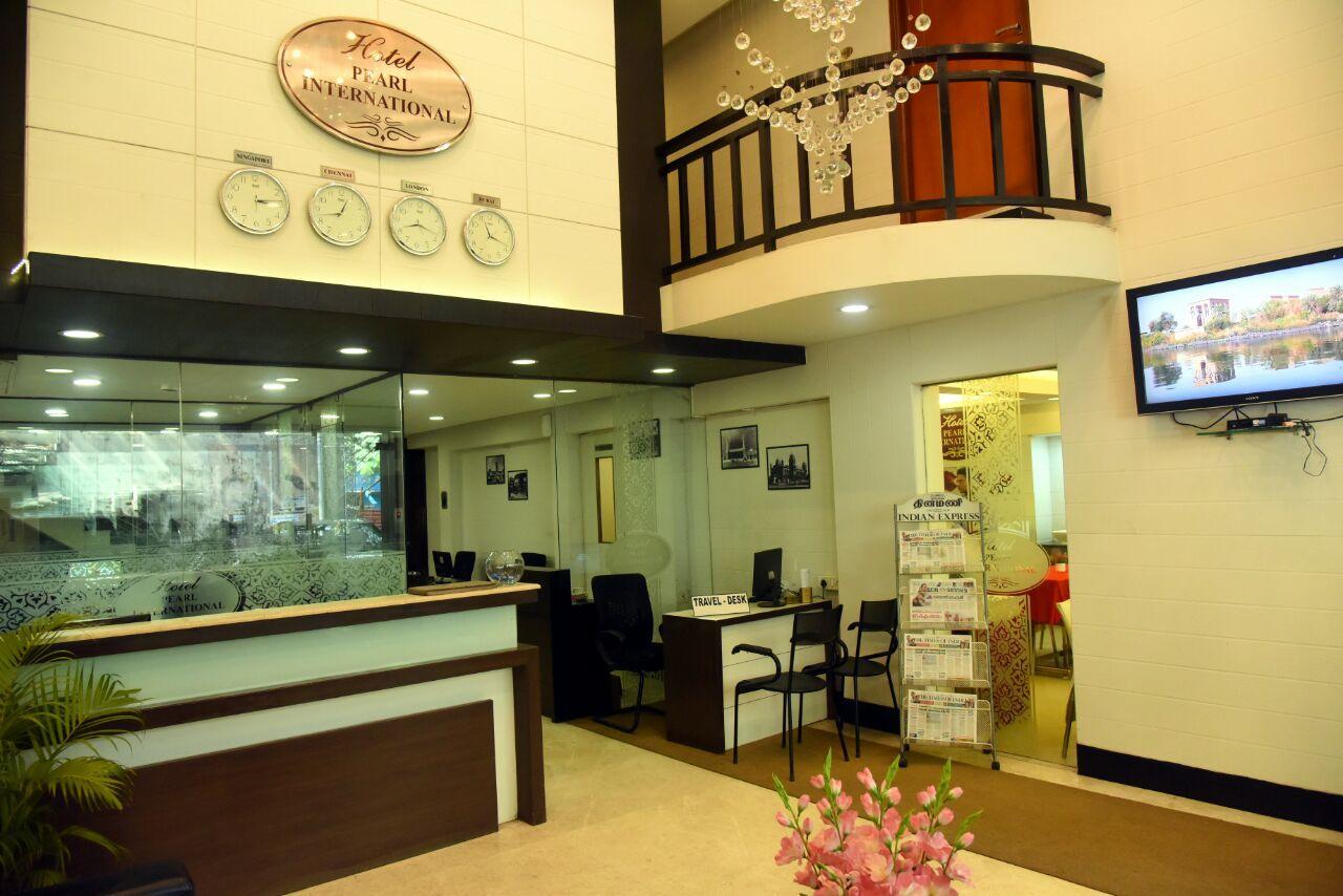 Hotel Pearl International Madras Buitenkant foto